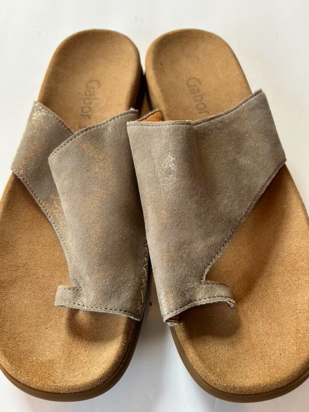 Gabor slip on Sandal toe loop size 39 8.5